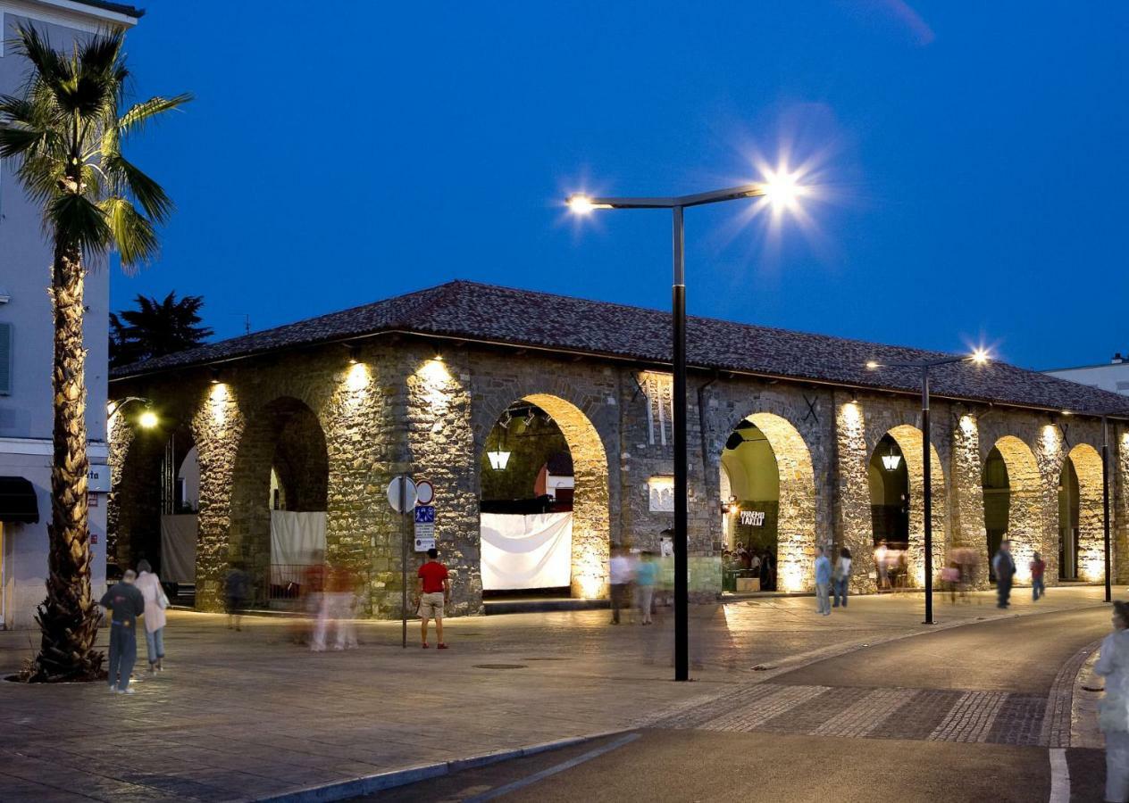 Old Court Palace Koper Hotel Exterior photo
